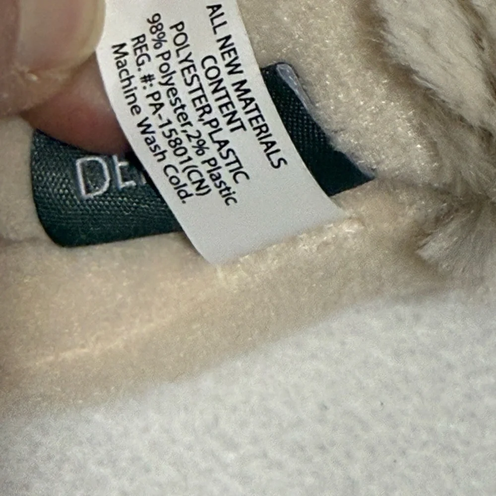 Demdaco Farm Friends Cream and Brown Plush Llama NWT